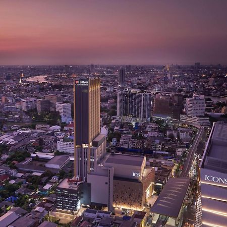 Hilton Garden Inn Bangkok Riverside エクステリア 写真