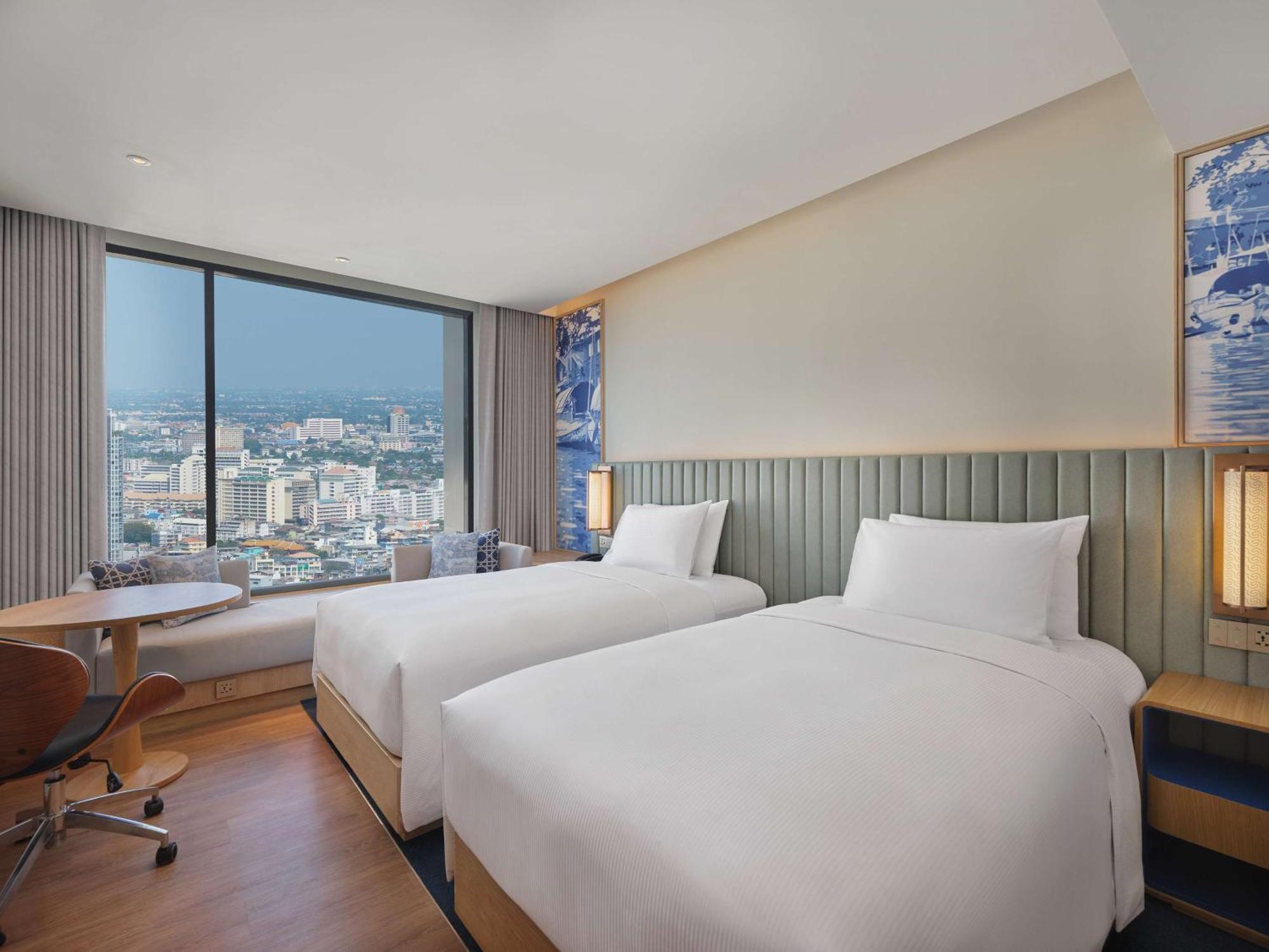 Hilton Garden Inn Bangkok Riverside エクステリア 写真