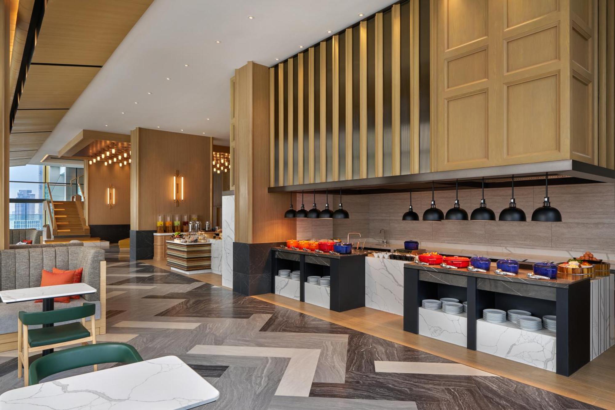 Hilton Garden Inn Bangkok Riverside エクステリア 写真