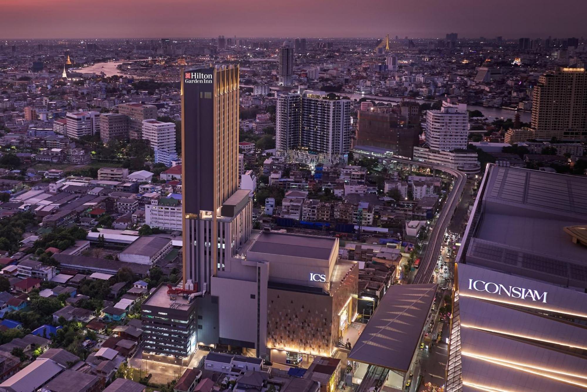 Hilton Garden Inn Bangkok Riverside エクステリア 写真
